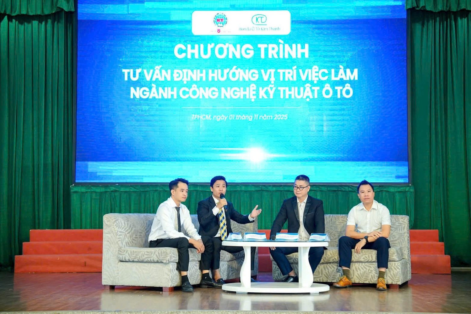 z7195033909278-51c3b8d4282c95762011439ba13d17ac